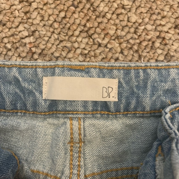 Nordstrom BP short Jean shorts. Size 26 - Picture 2 of 3